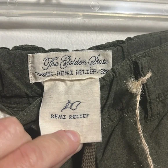 Remi Relief The Golden State Men's Olive Green Khaki Pants Medium